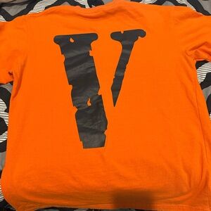 VLONE T-Shirt & W L
